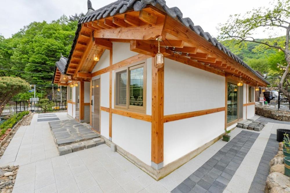 Hadong Hanok Pension The Better Day المظهر الخارجي الصورة